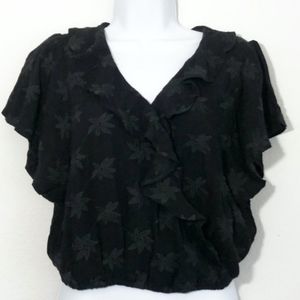 *5 for $20* Mustard Seed Floral Embroidered Wrap Top Women's M